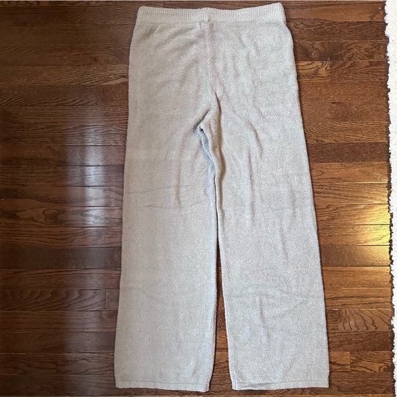 Barefoot Dreams • EUC • Cozy Chic Lite Patch Pocket Wide Leg Pants - Picture 4 of 9